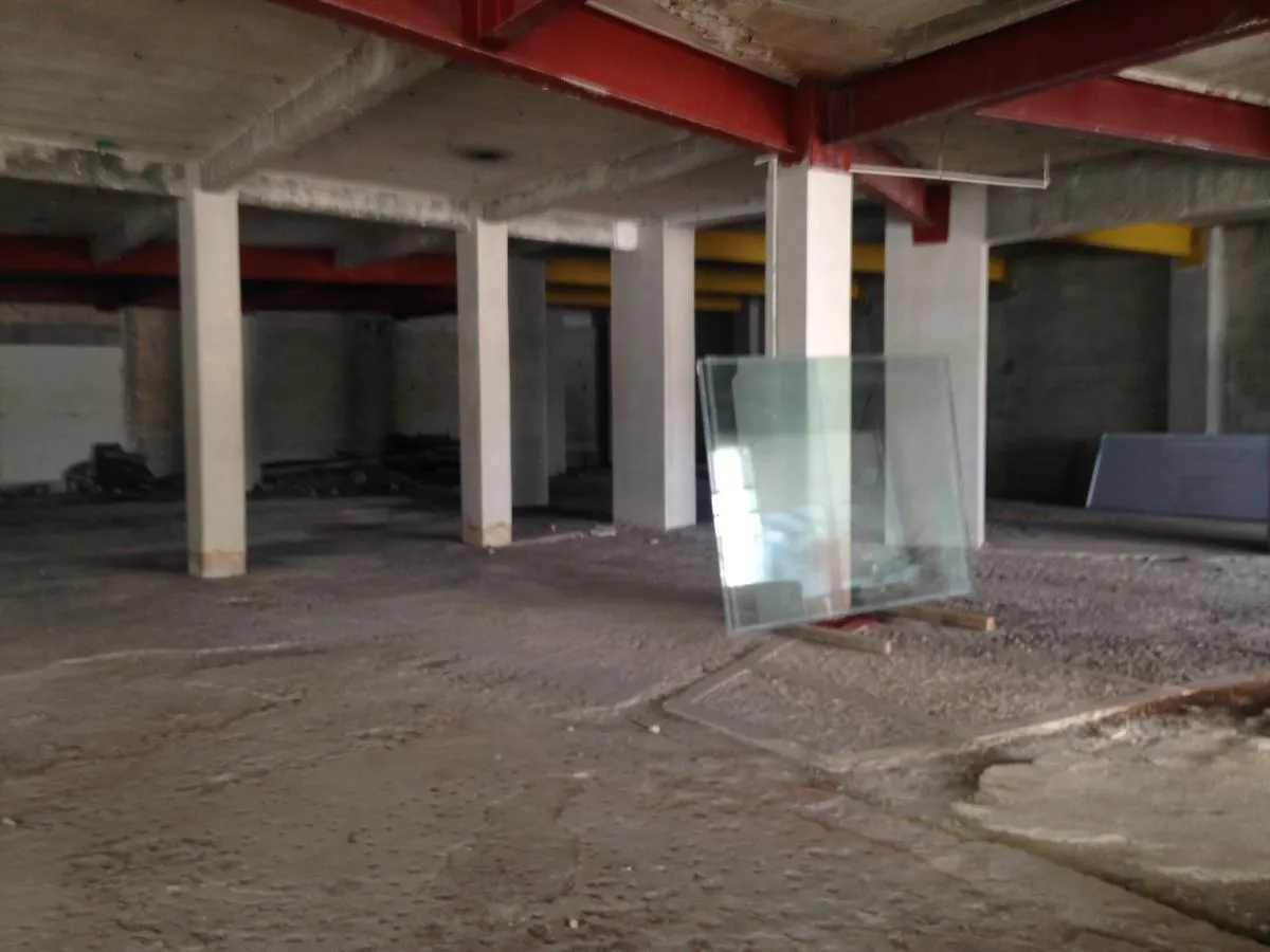 Local Comercial Spot2