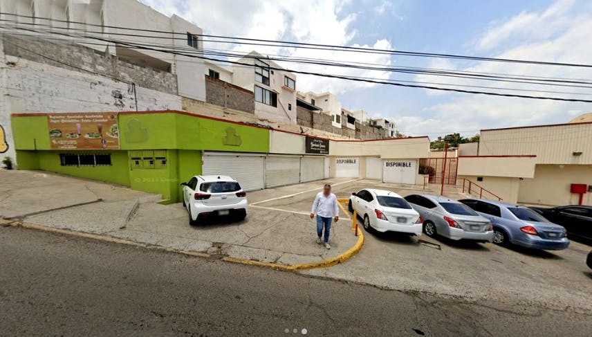 Local Comercial Spot2