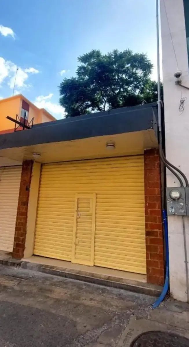 Local Comercial Spot2