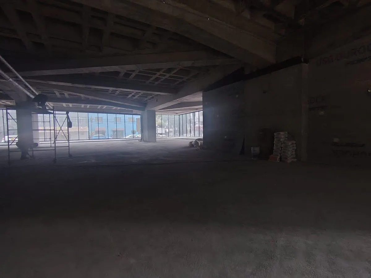 Local Comercial Spot2