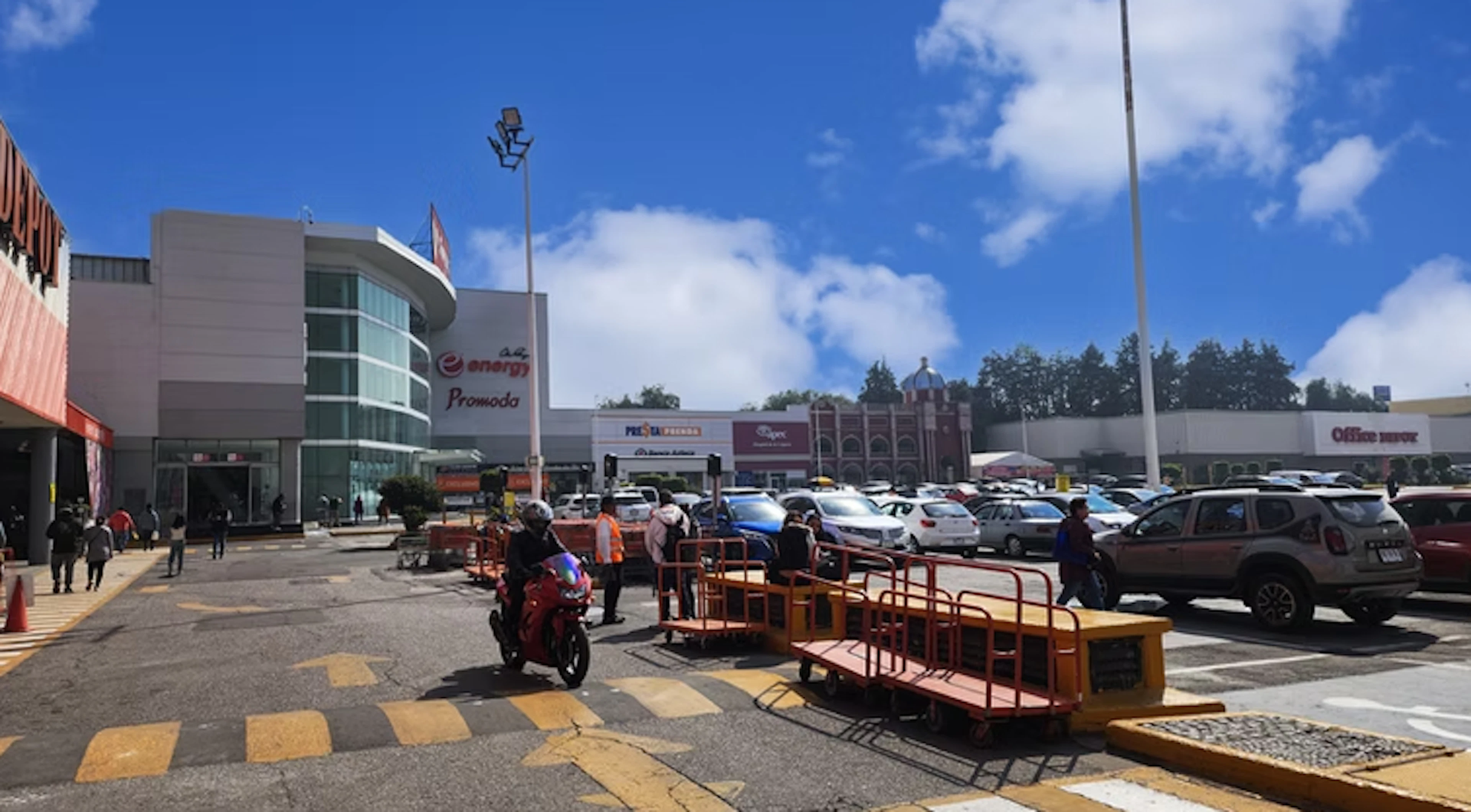 Local Comercial Spot2