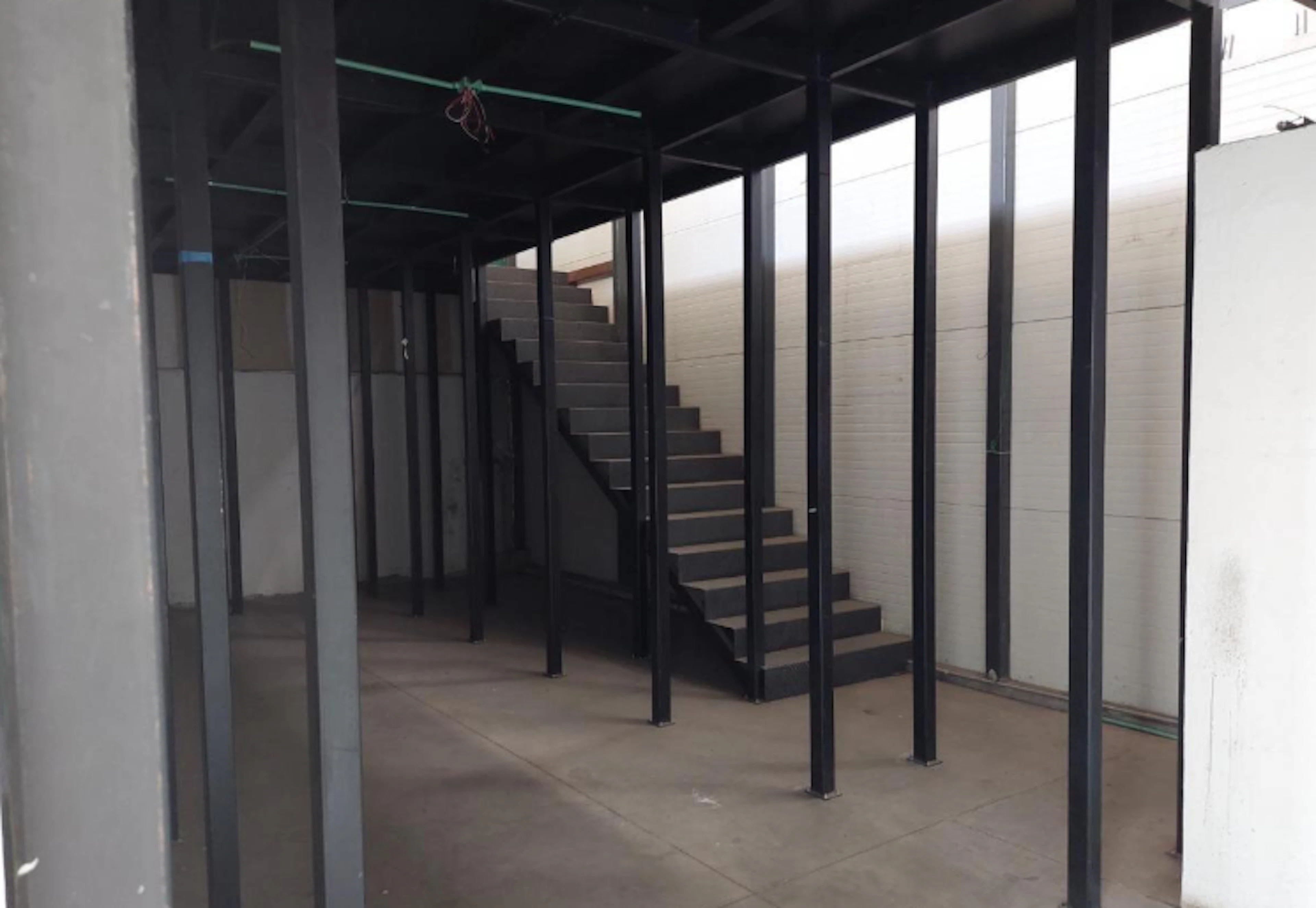 Local Comercial Spot2