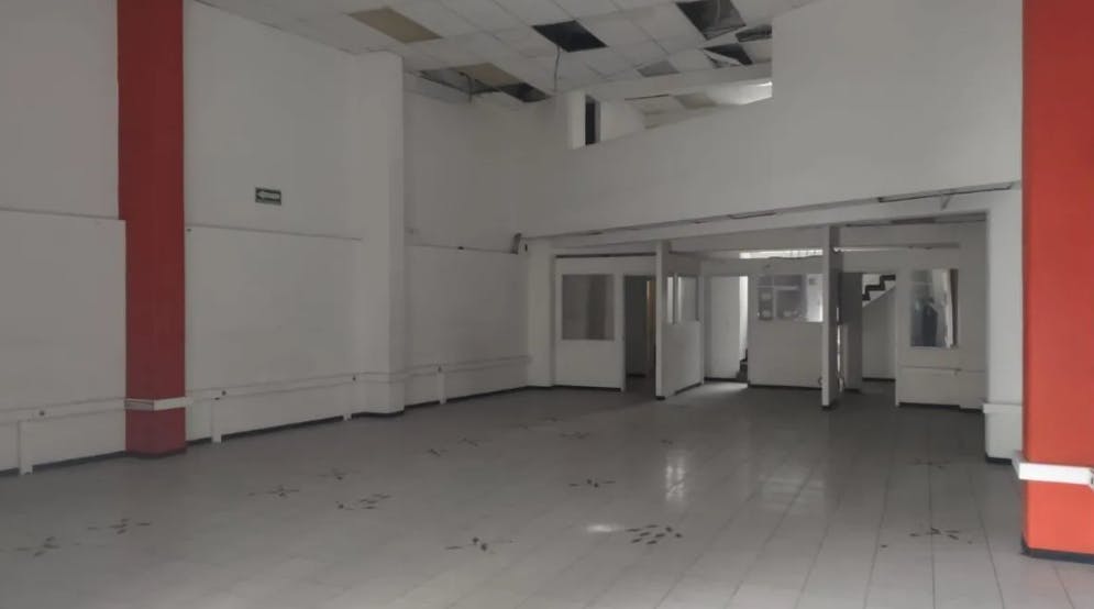 Local Comercial Spot2