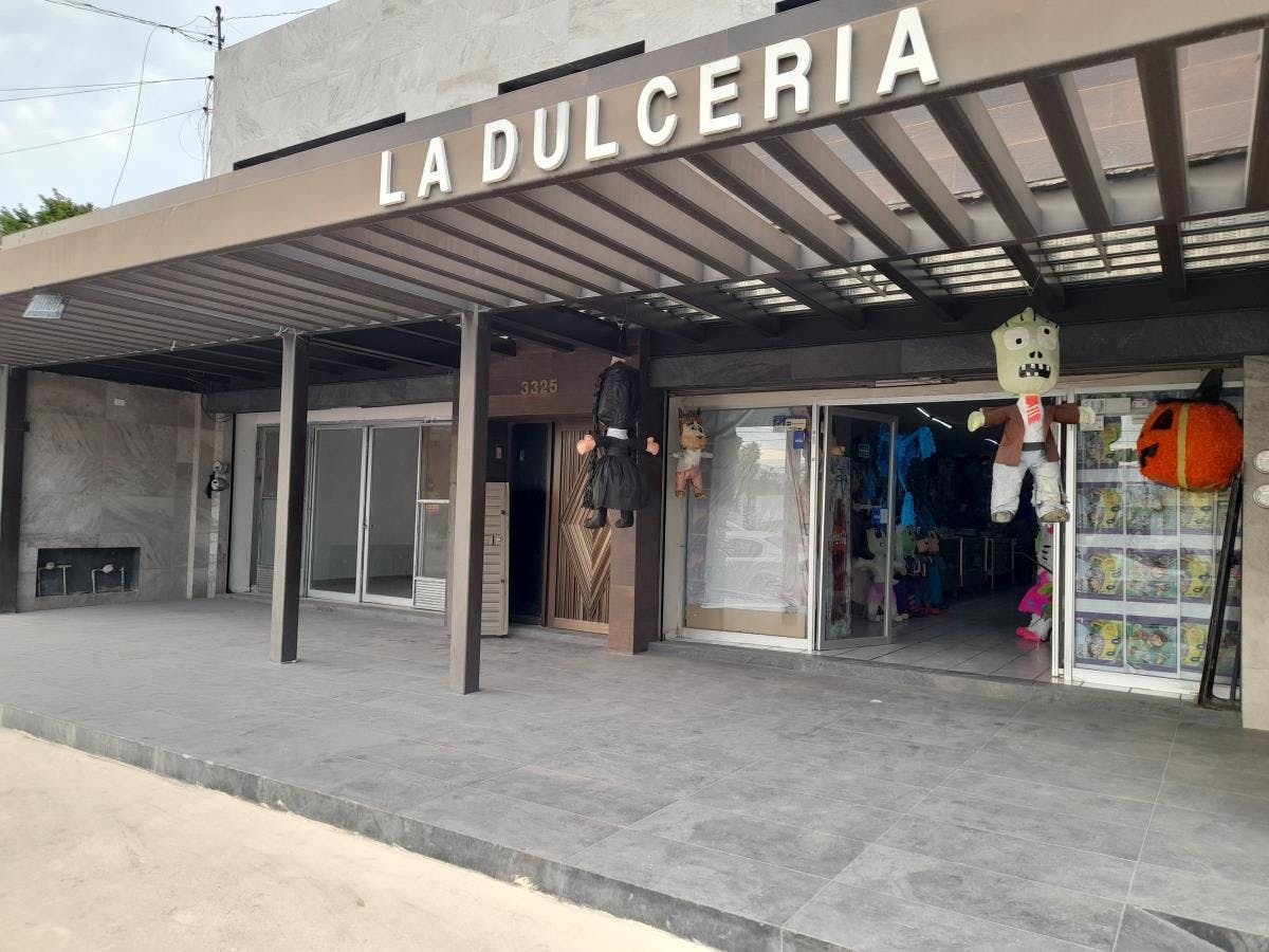 Local Comercial Spot2