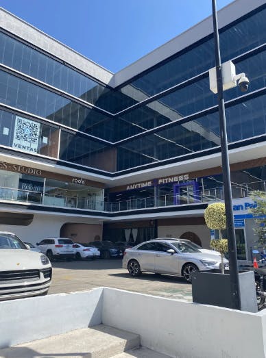 Local Comercial Spot2