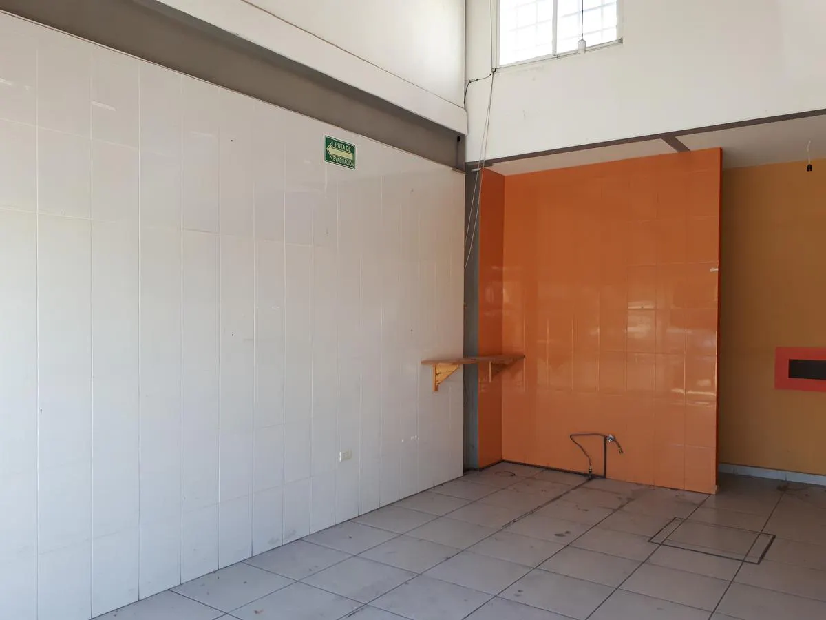 Local Comercial Spot2