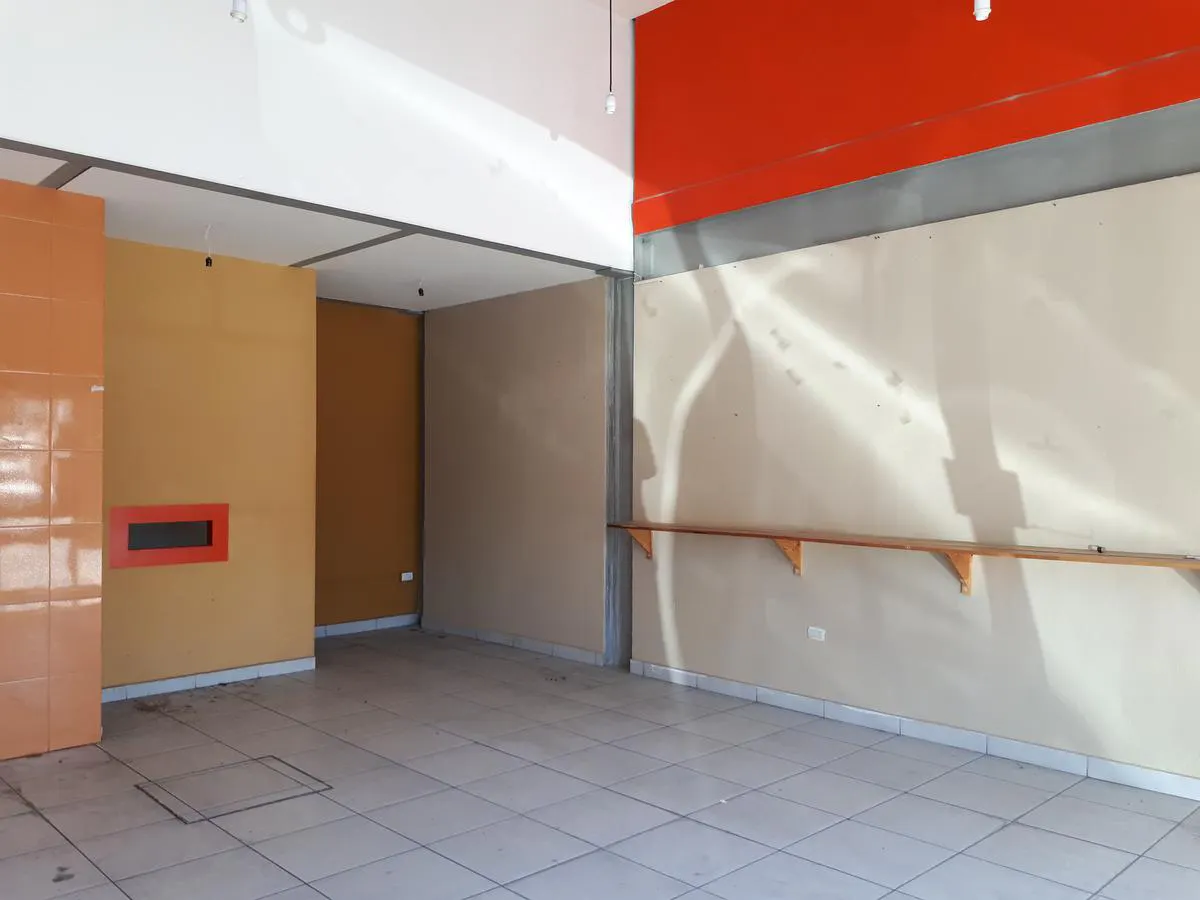 Local Comercial Spot2