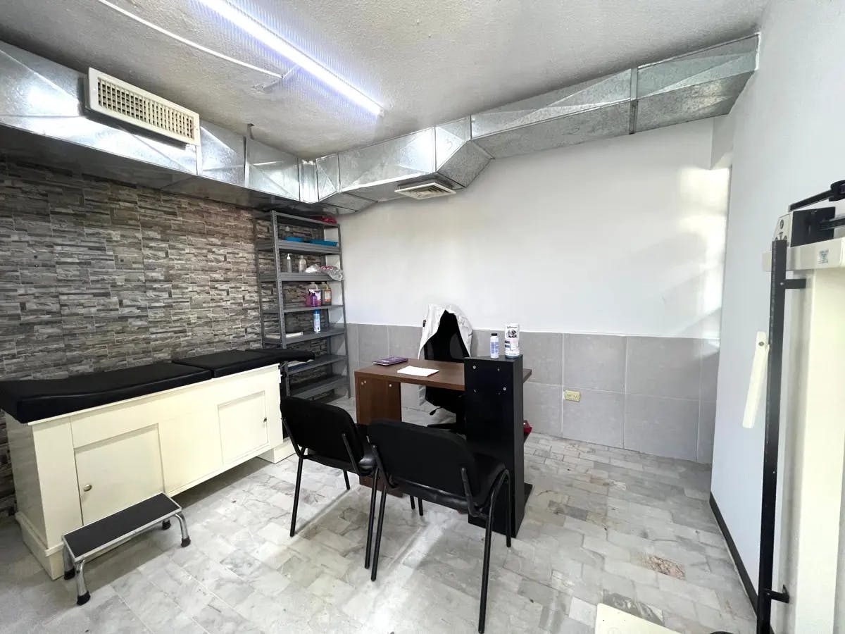 Local Comercial Spot2