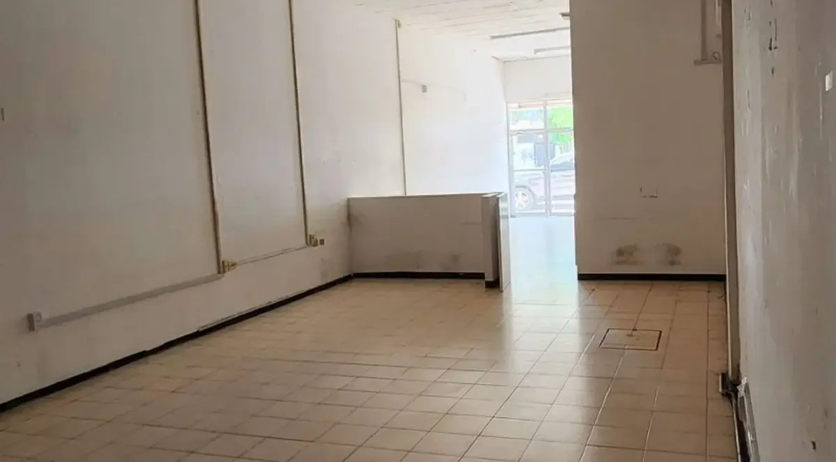 Local Comercial Spot2