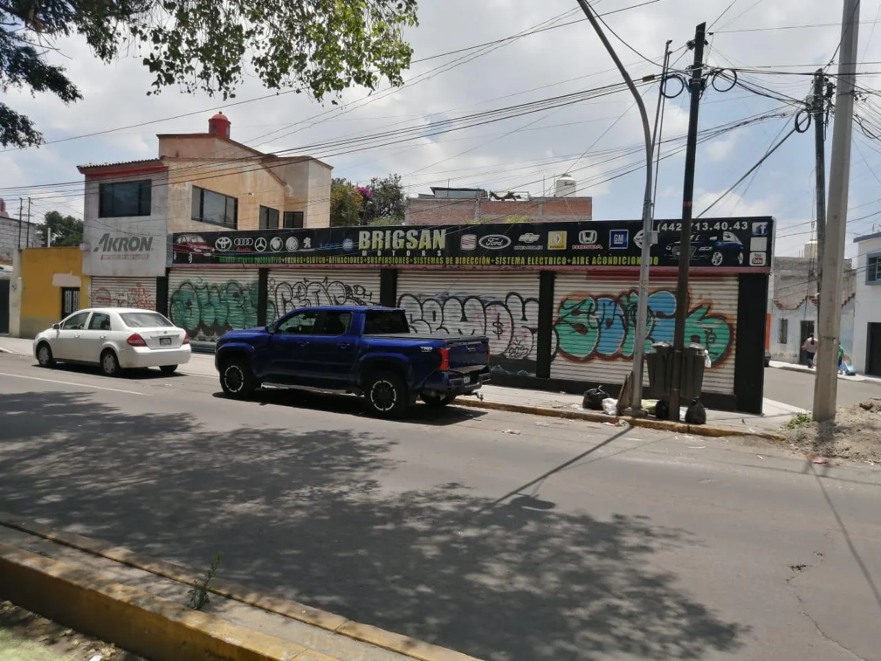 Local Comercial Spot2