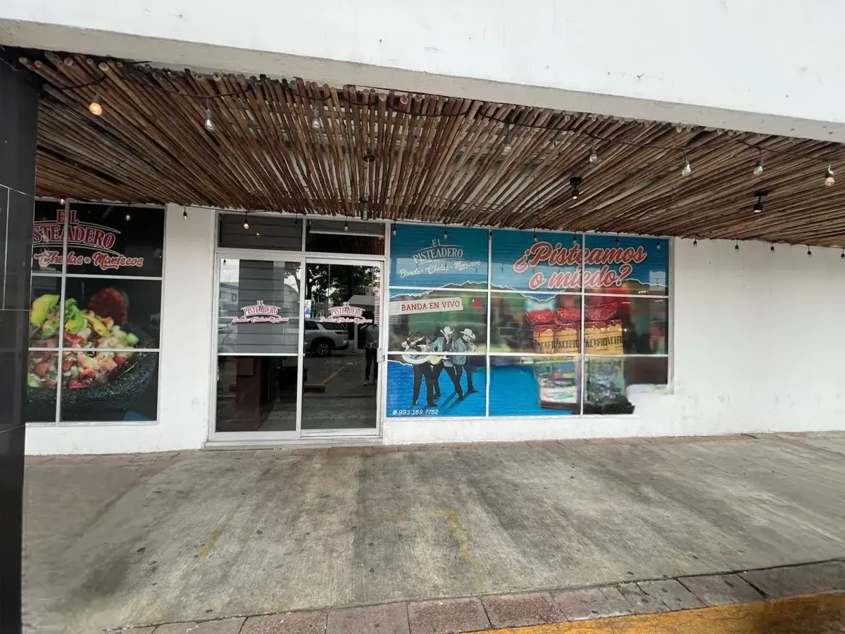 Local Comercial Spot2