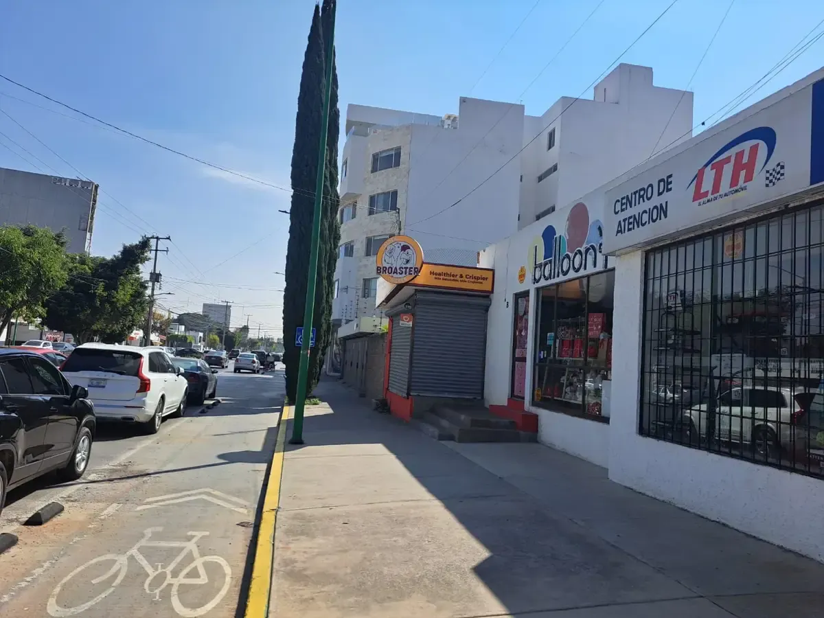Local Comercial Spot2
