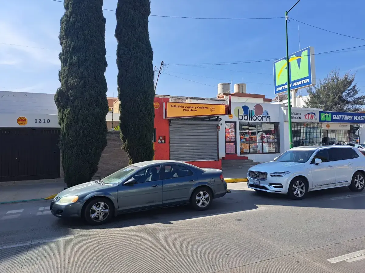 Local Comercial Spot2