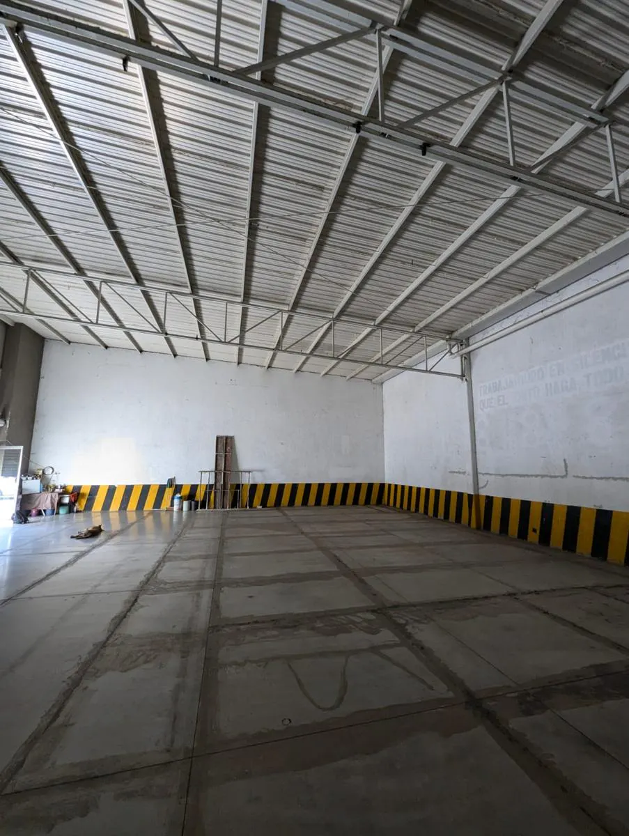 Local Comercial Spot2