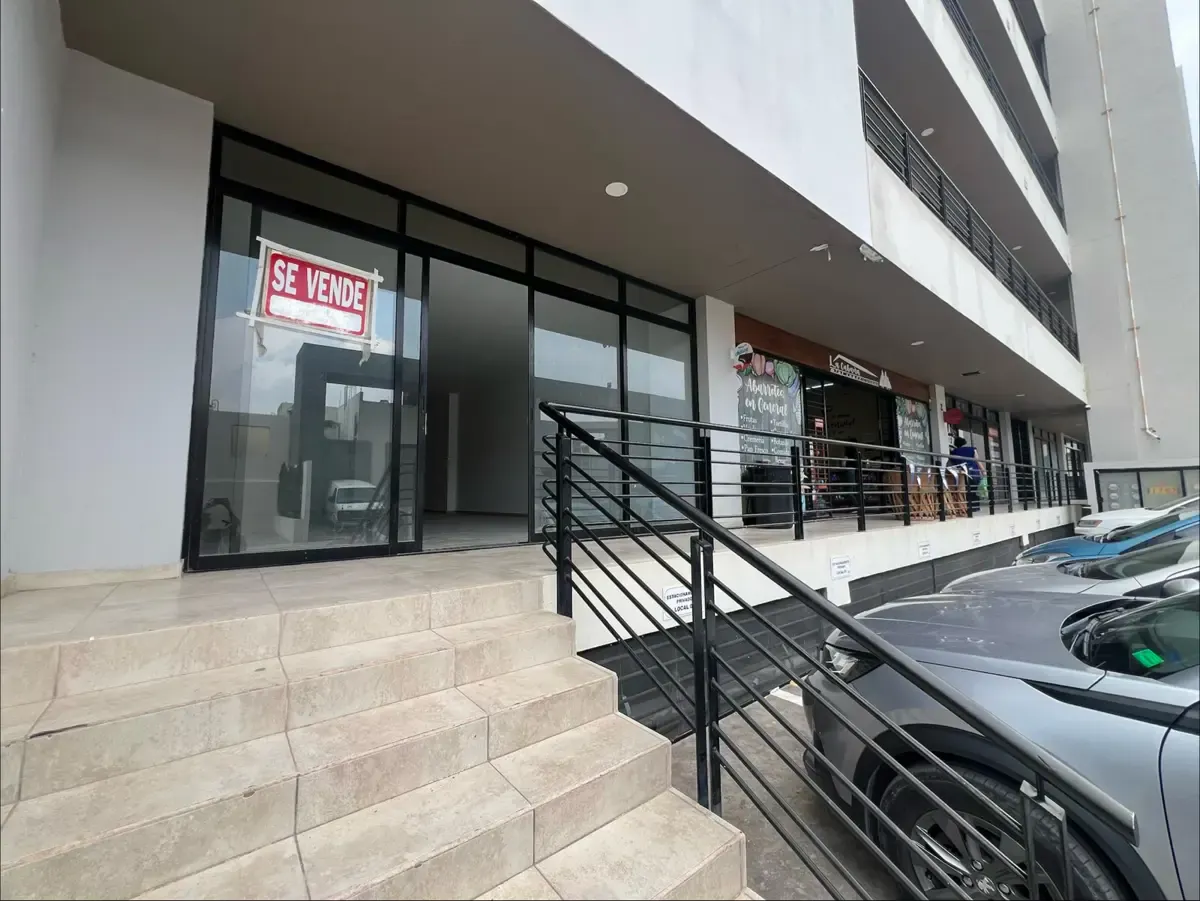 Local Comercial Spot2