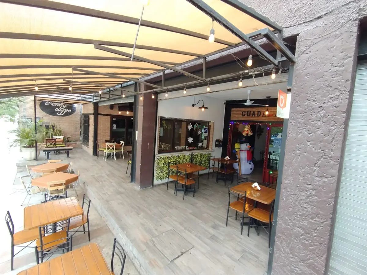 Local Comercial Spot2