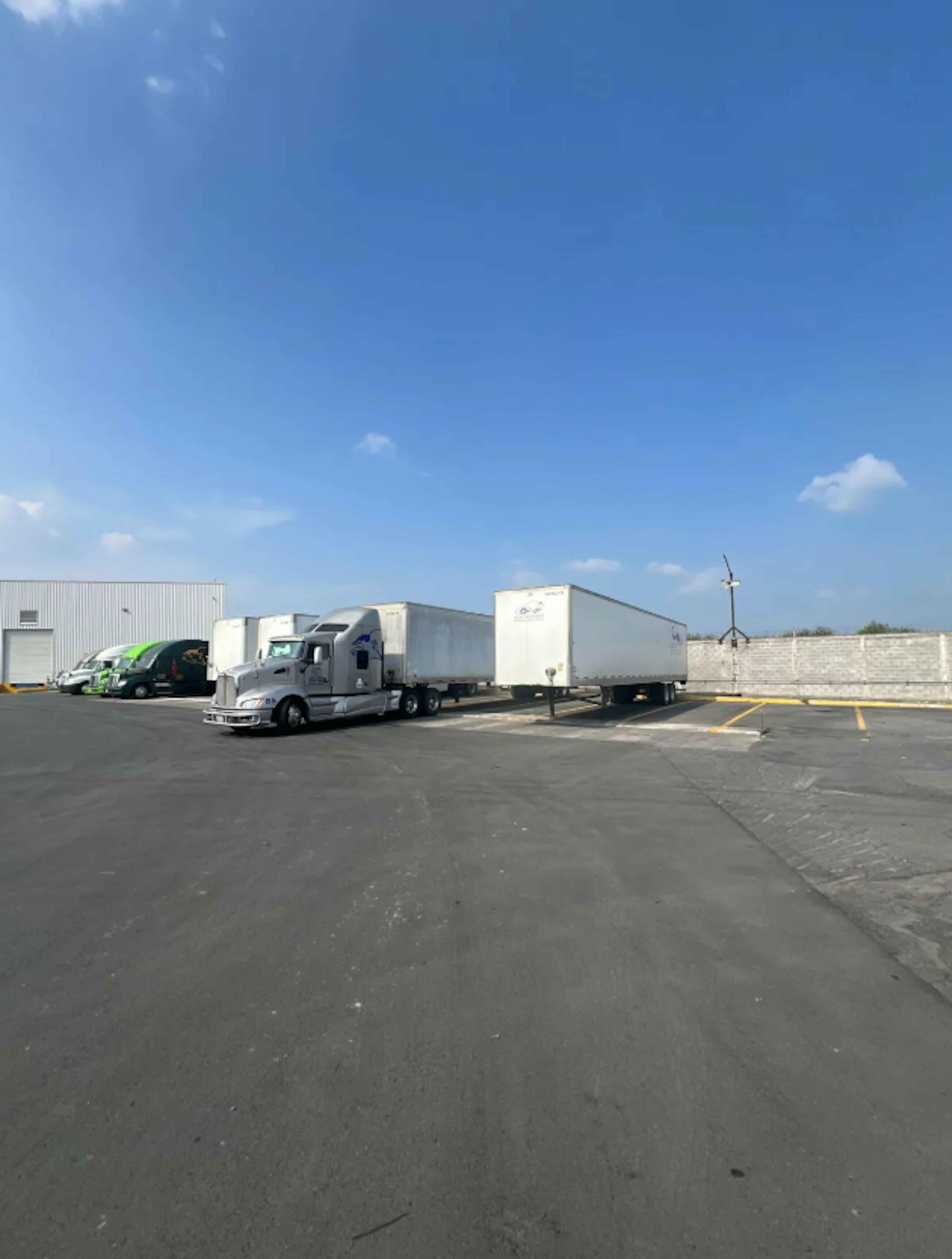 Autopista Monterrey - Nuevo Laredo