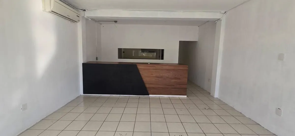 Local Comercial Spot2