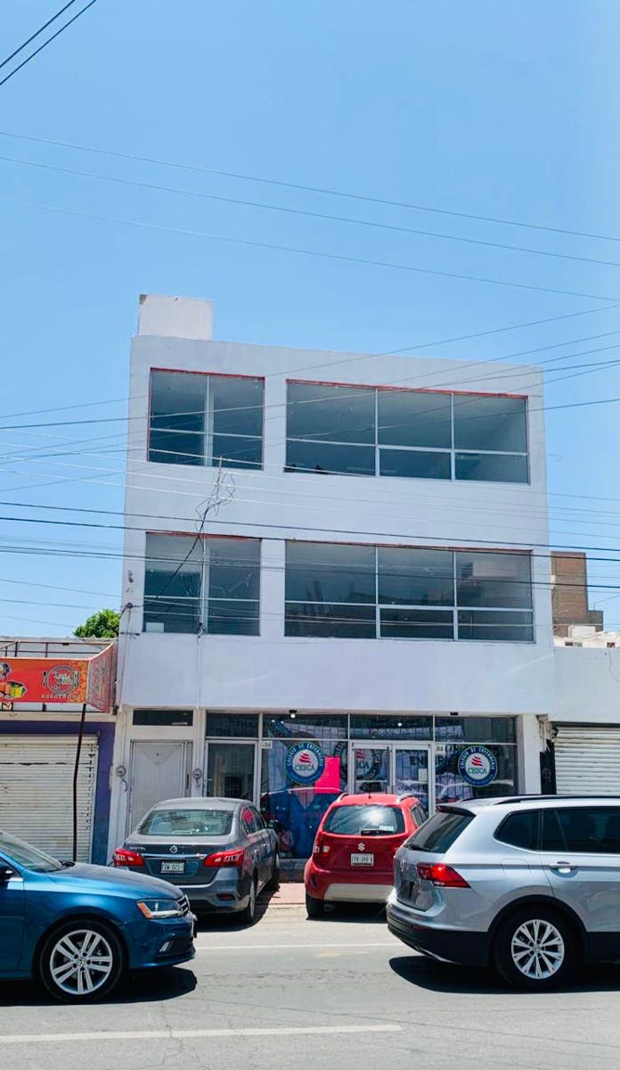 Local Comercial Spot2