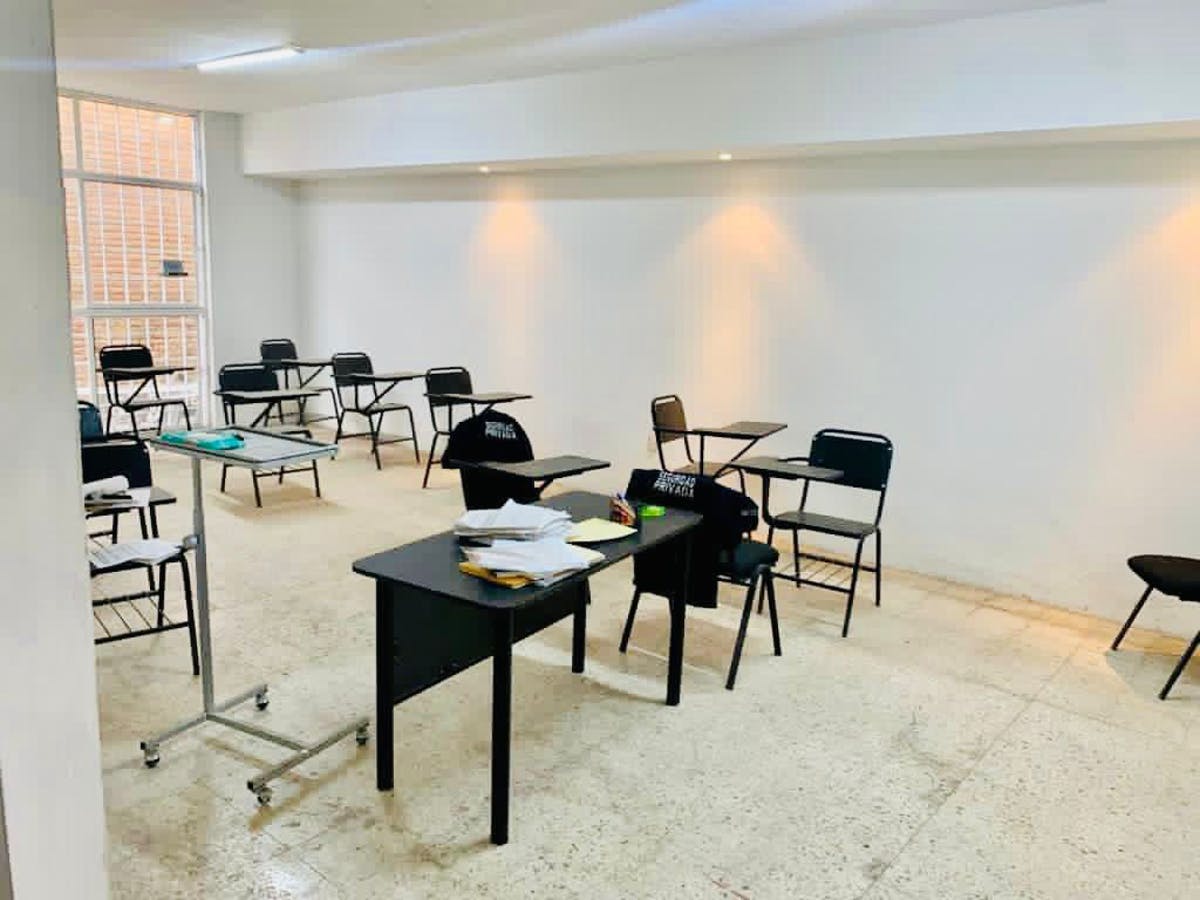 Local Comercial Spot2