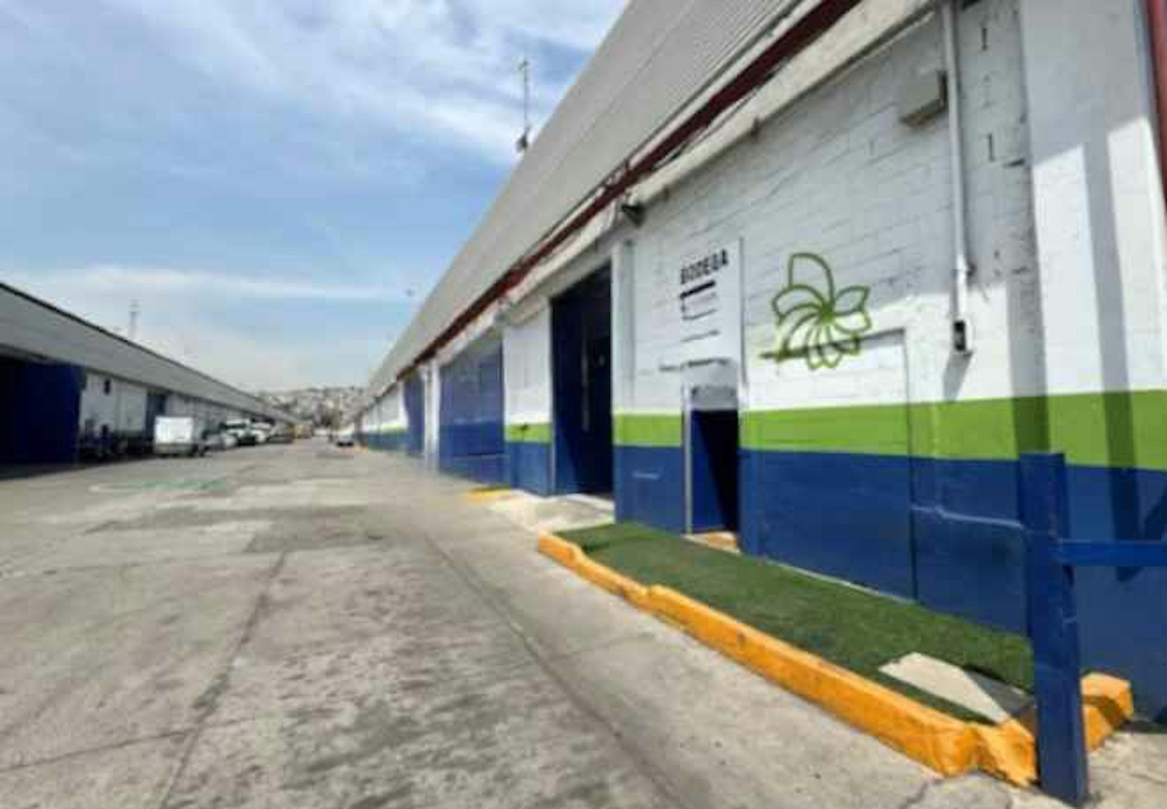 Spot image 0