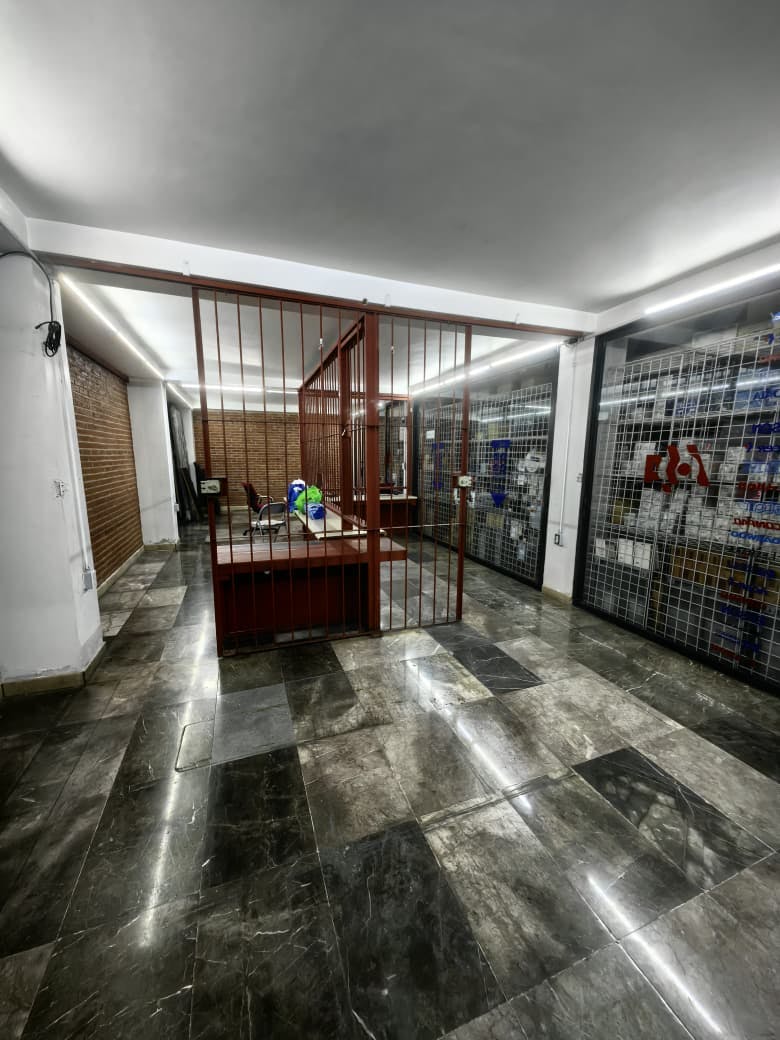 Local Comercial Spot2