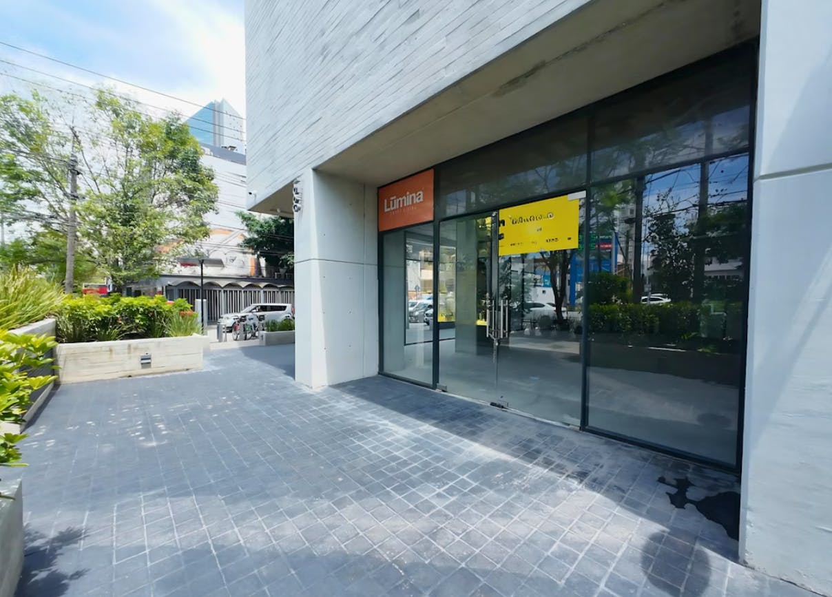 Local Comercial Spot2