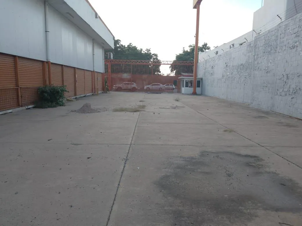 Industrial Spot2