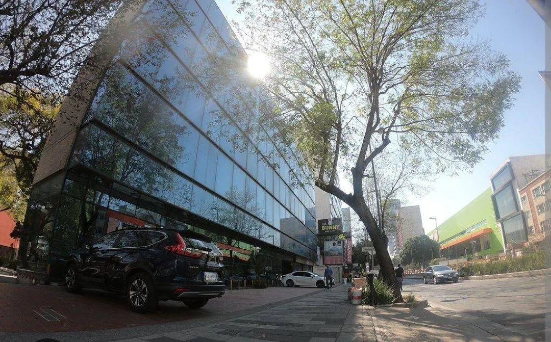 Local Comercial Spot2