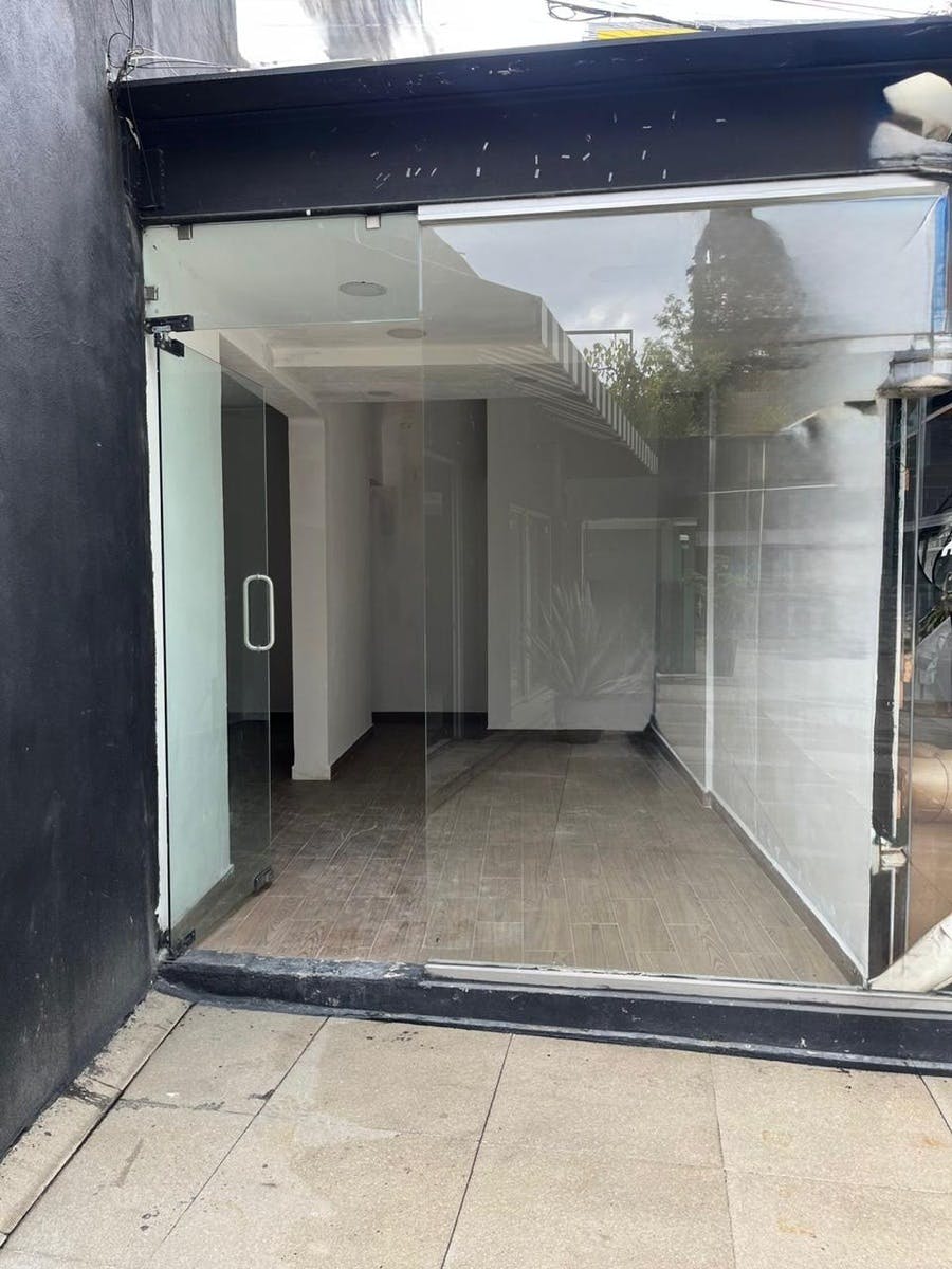 Local Comercial Spot2