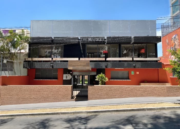 Local Comercial Spot2