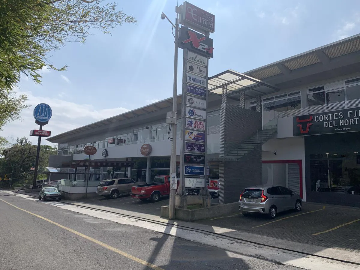 Local Comercial Spot2