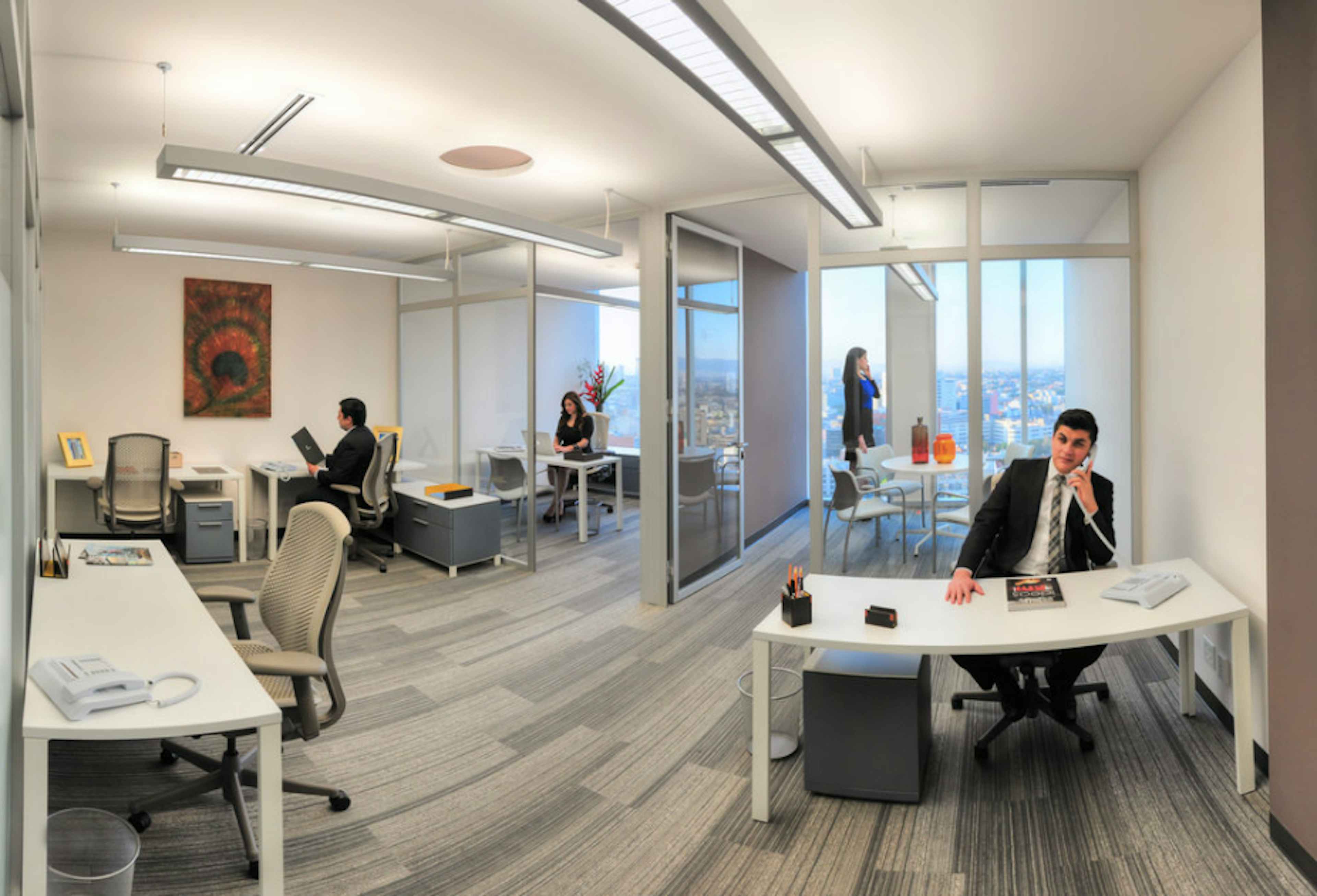 Av. Paseo De La Reforma 243