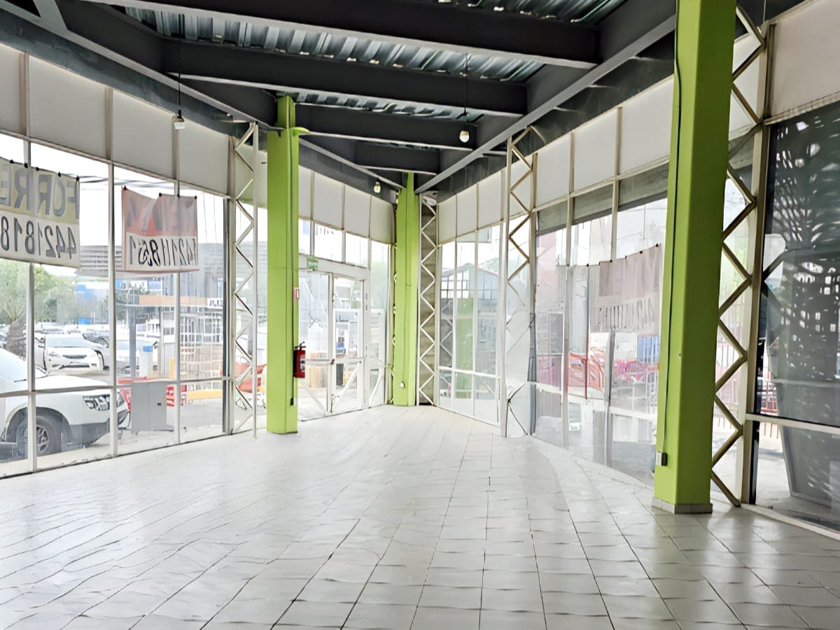 Local Comercial Spot2