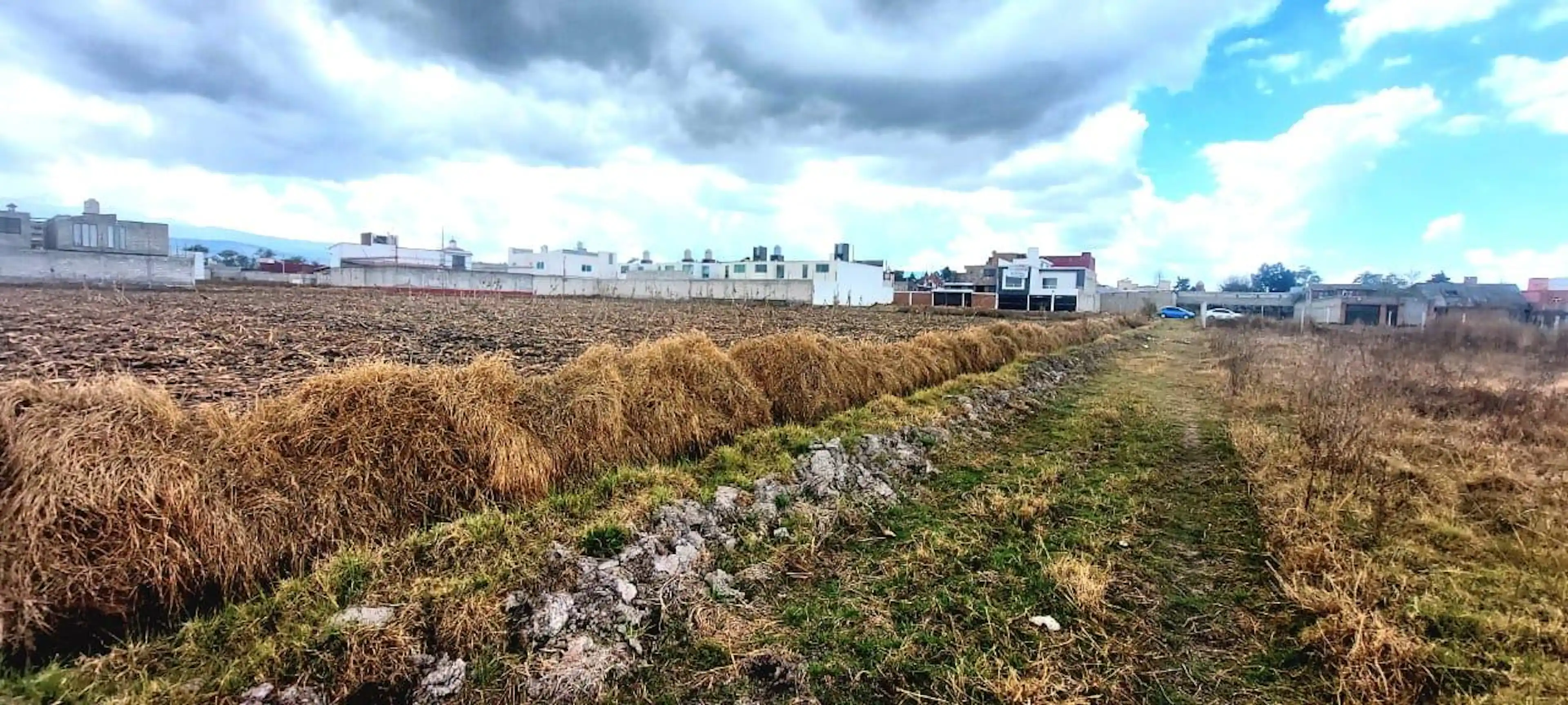 Terreno En Venta Muy Cerca De La Hacienda Barbabosa Y Av. Las Torres