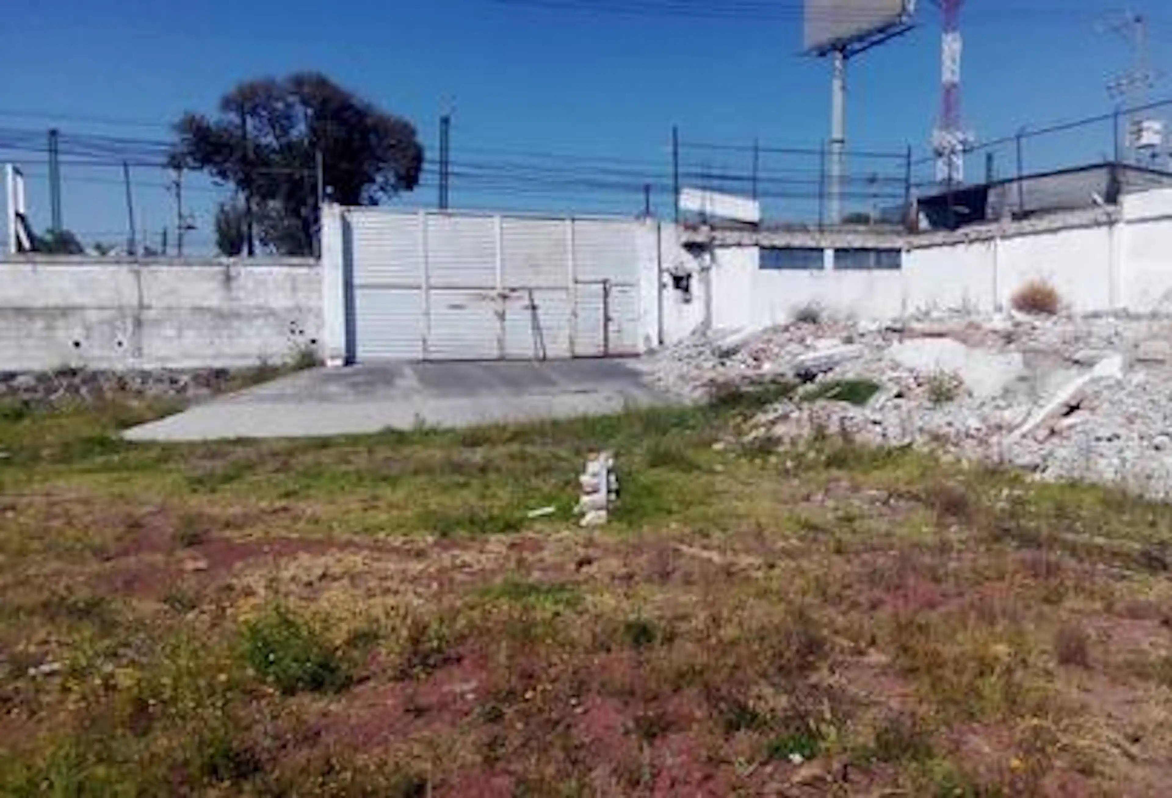 Terreno en Venta en AV. Alfedo del Mazo