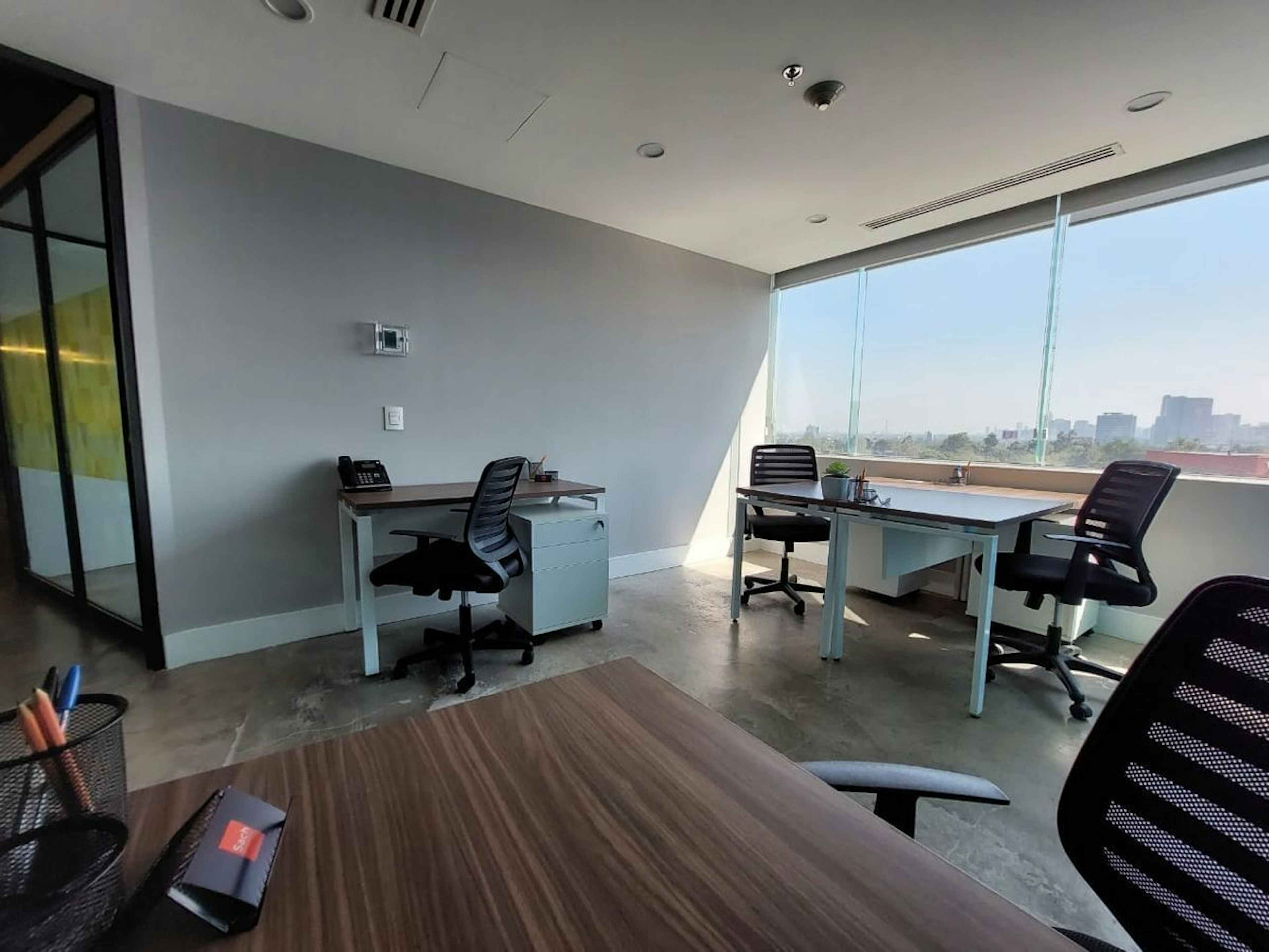 Avenida Rodolfo Gaona #86