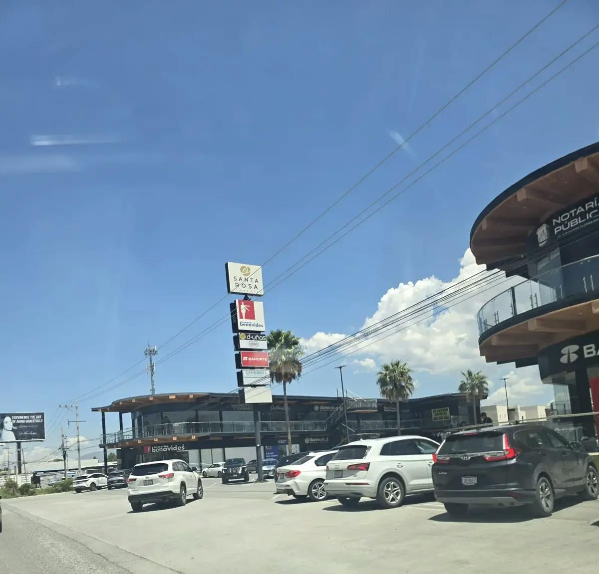 Local Comercial Spot2