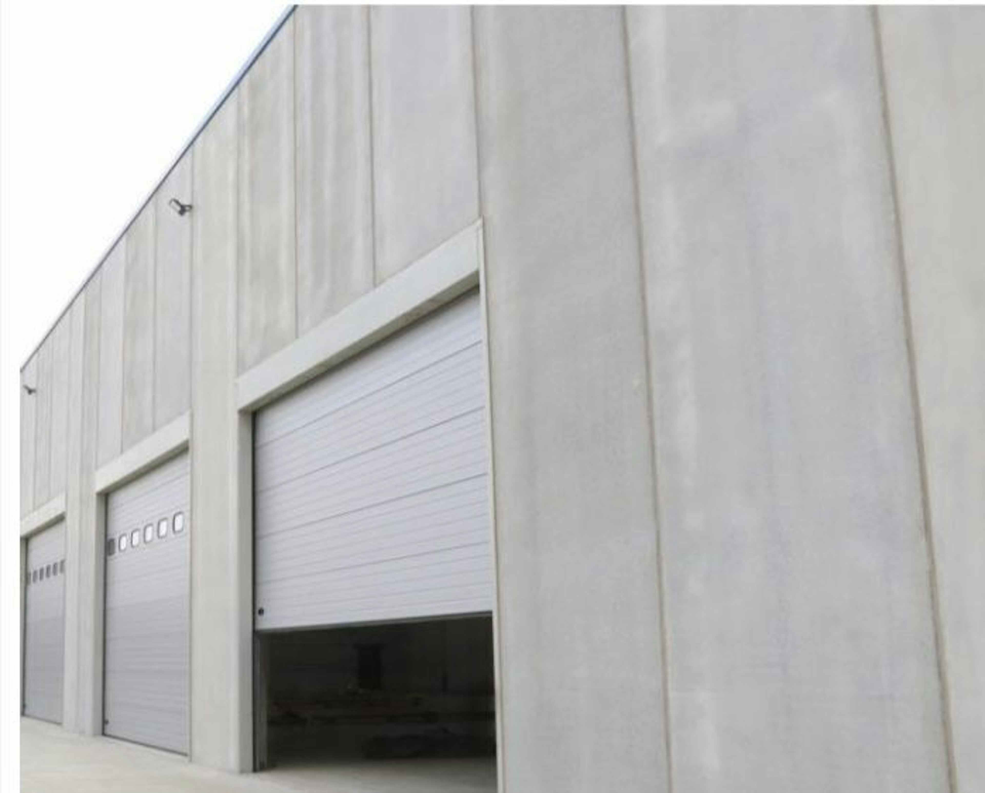 Avenida De La Industria