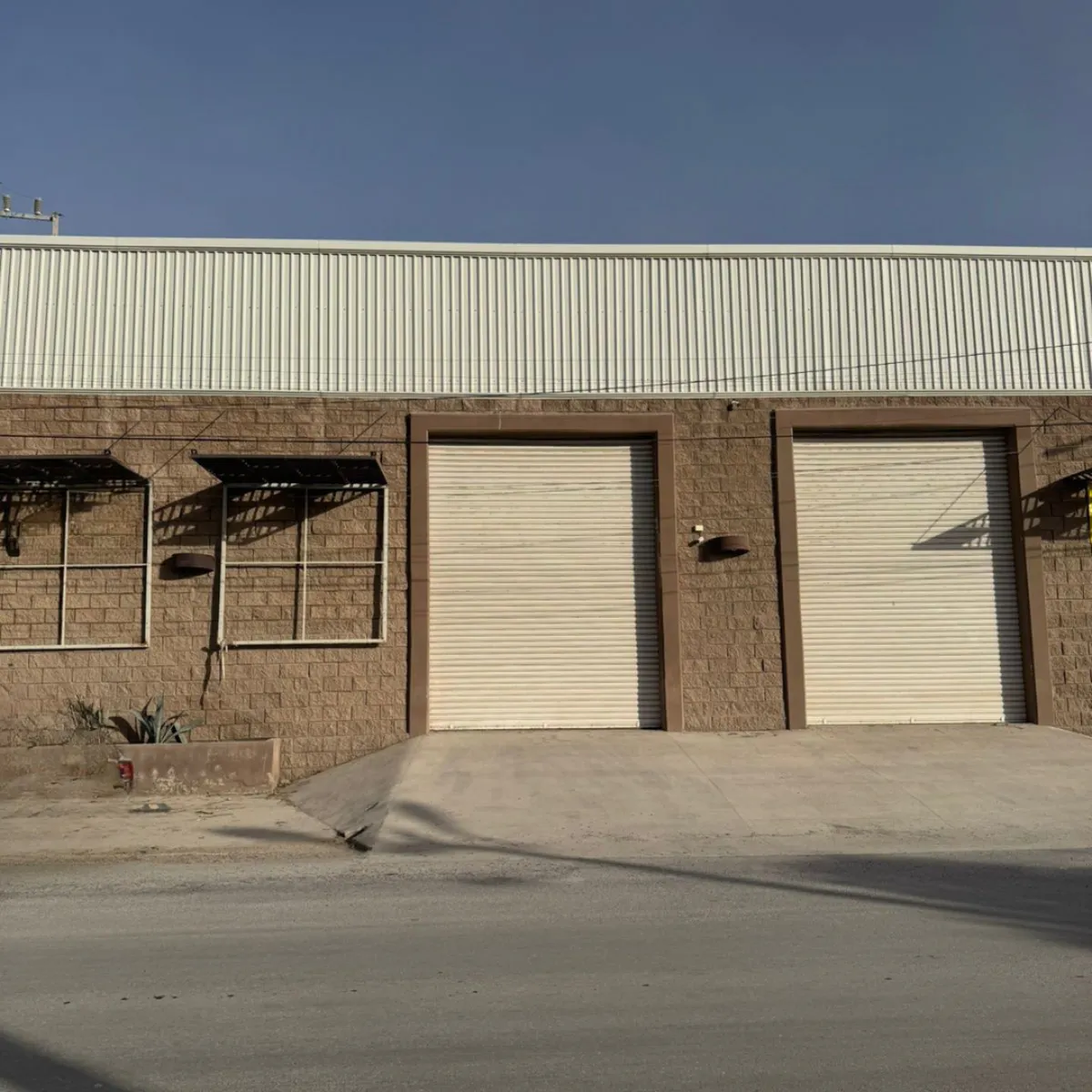 Industrial Spot2