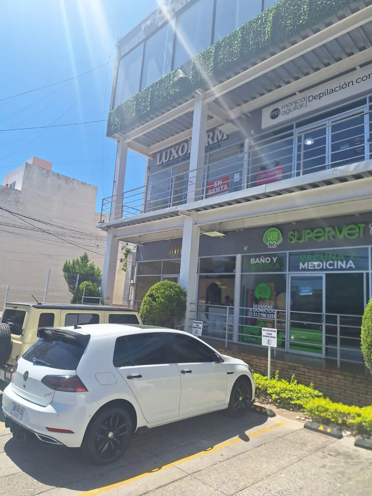 Local Comercial Spot2