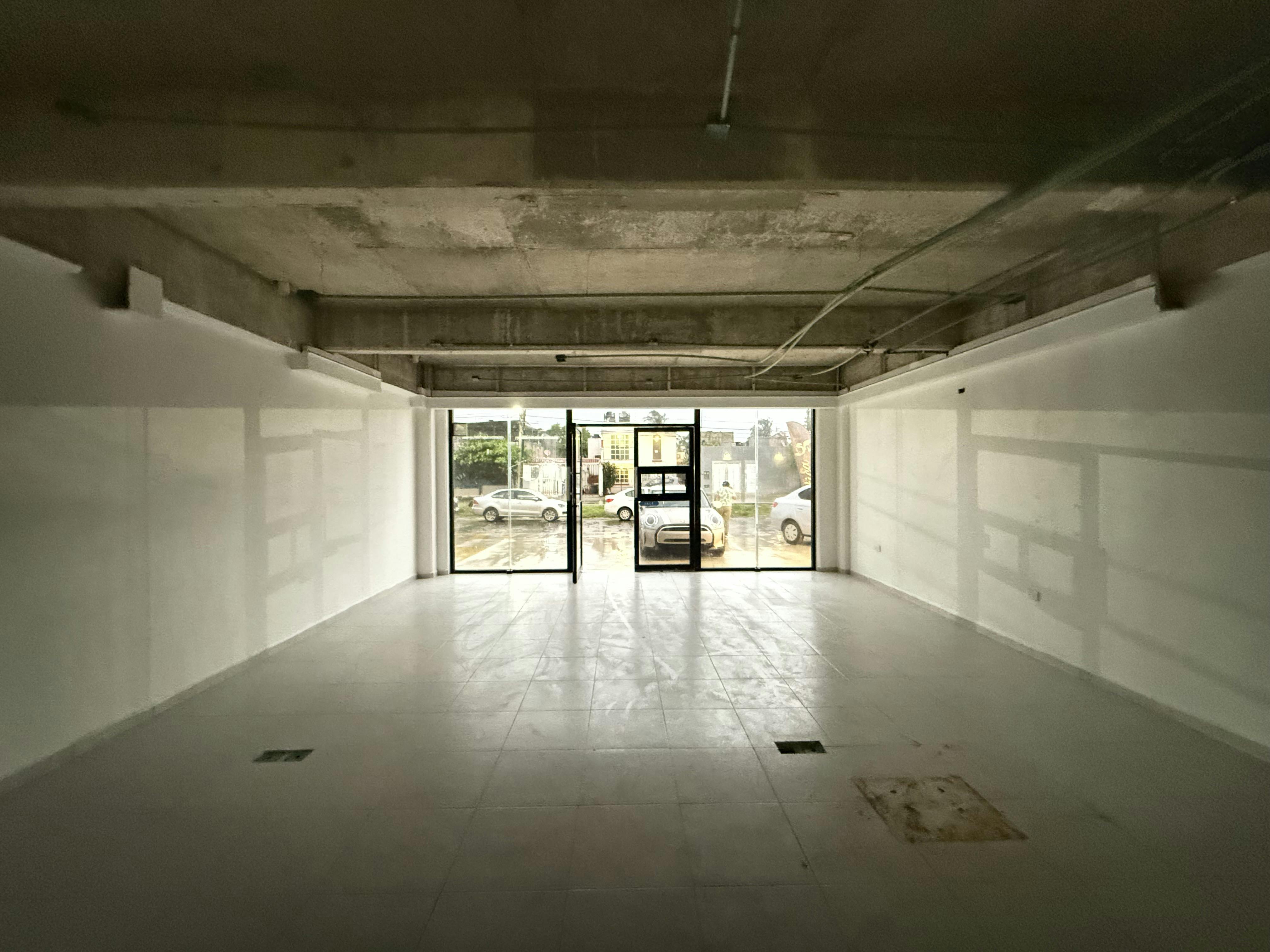 Local Comercial Spot2