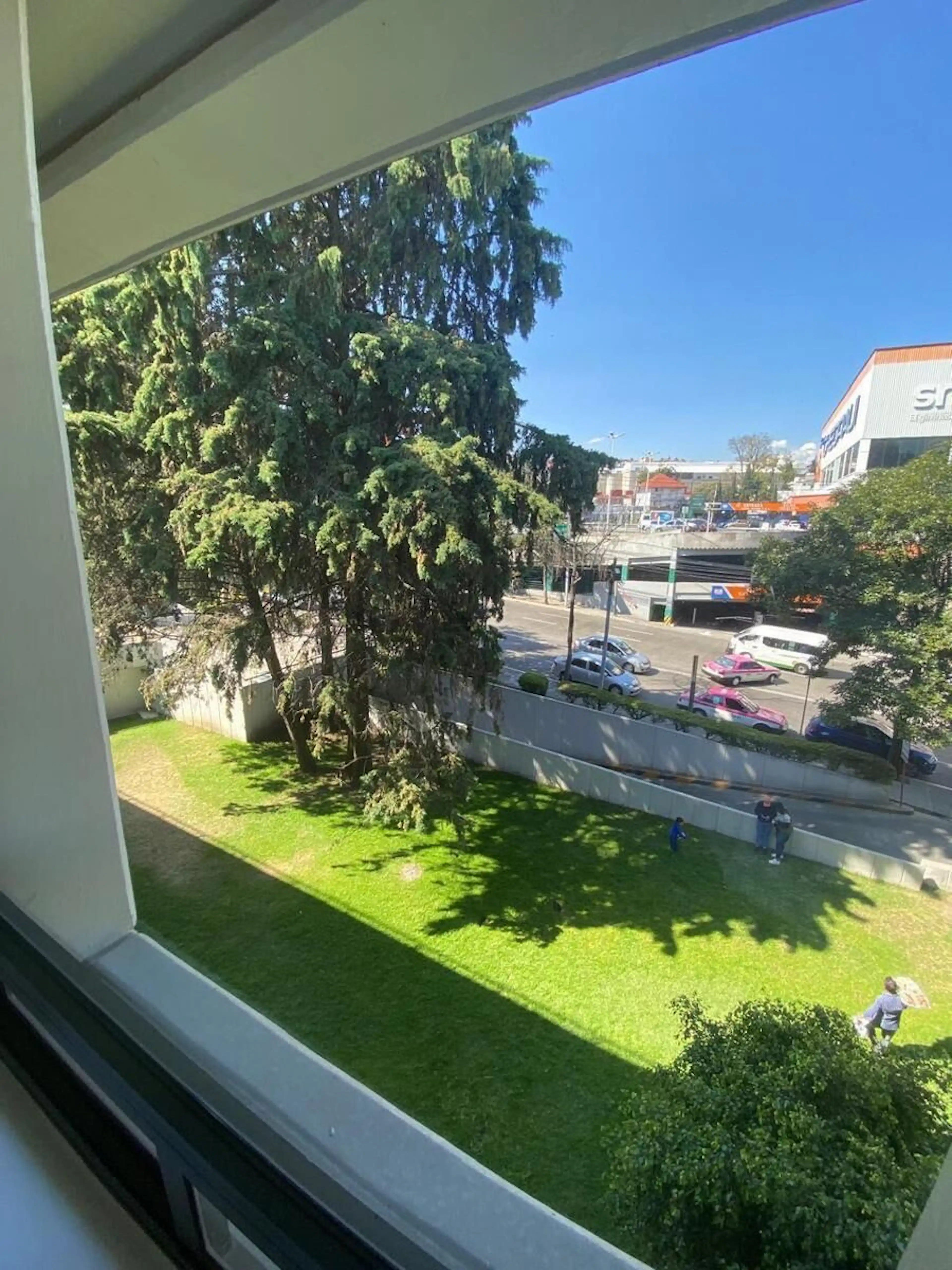 Avenida José María Castorena