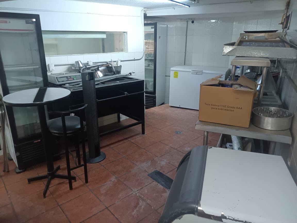 Local Comercial Spot2