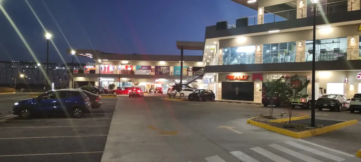 Local Comercial Spot2