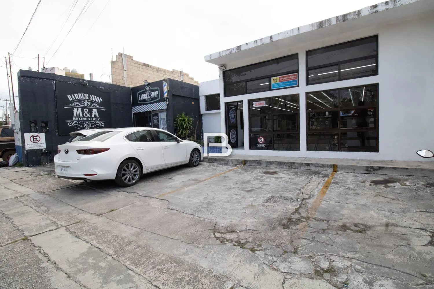 Local Comercial Spot2