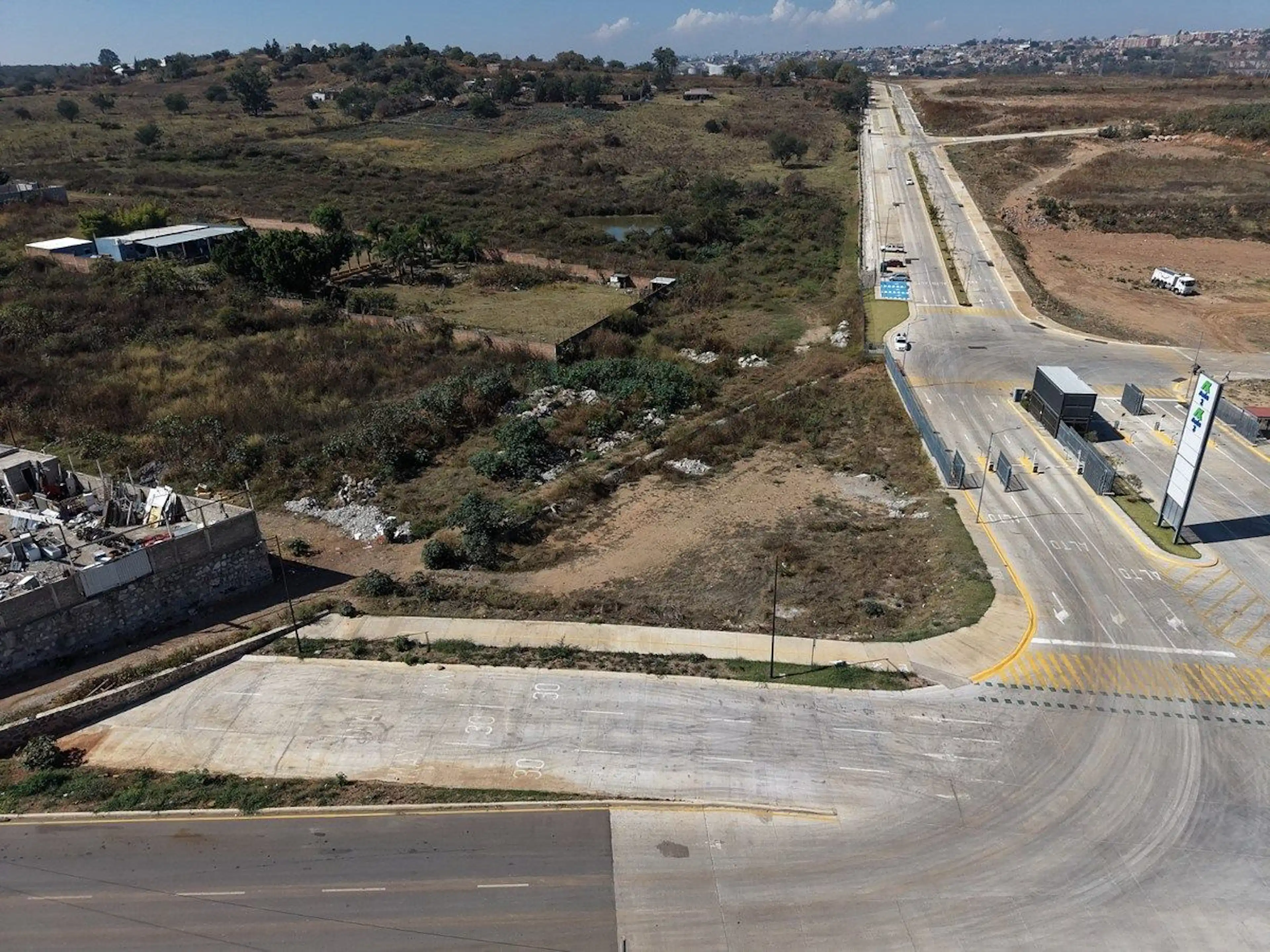 Terreno Comercial Sobre Nuevo Periférico Oriente