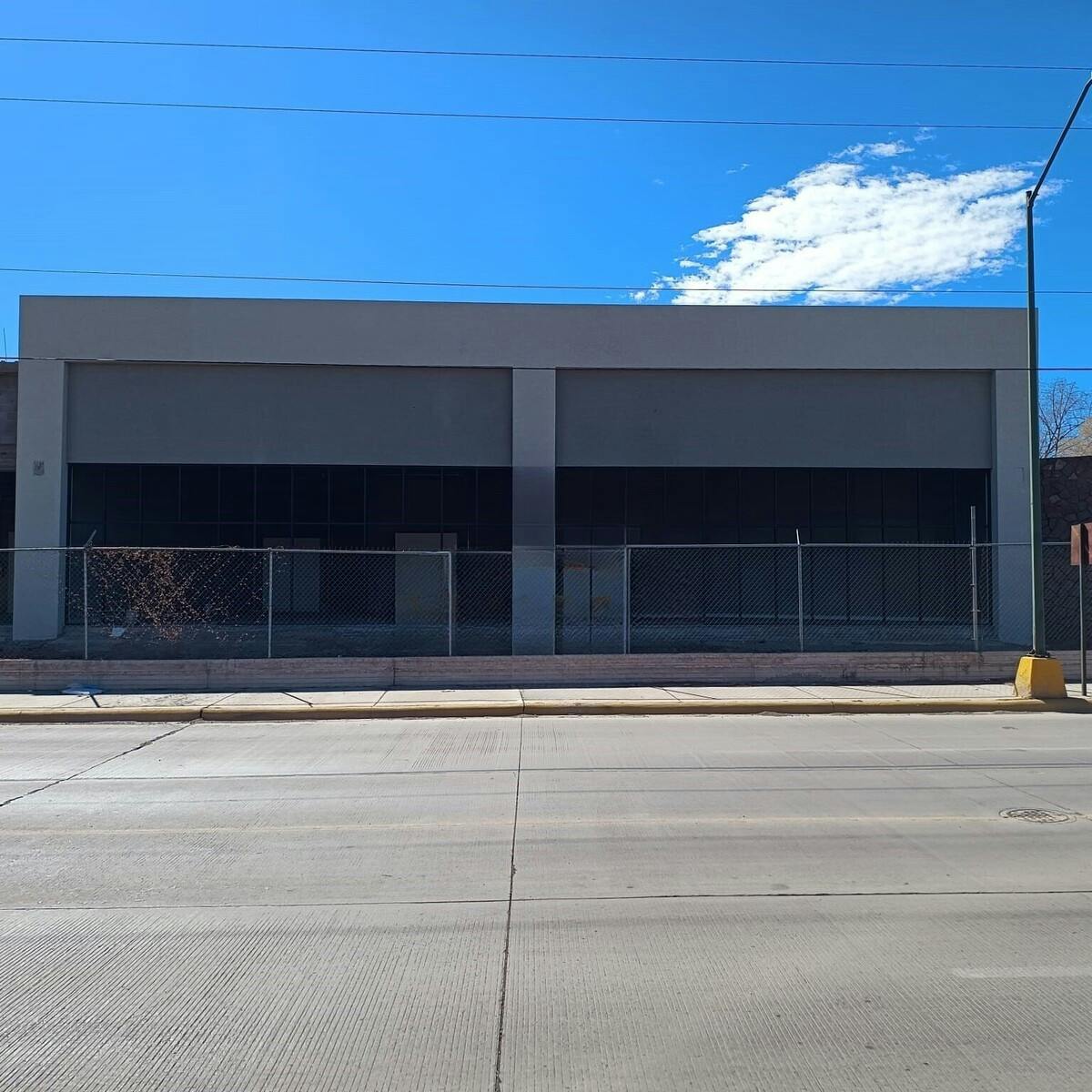 Local Comercial Spot2