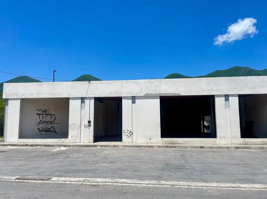 Local Comercial Spot2