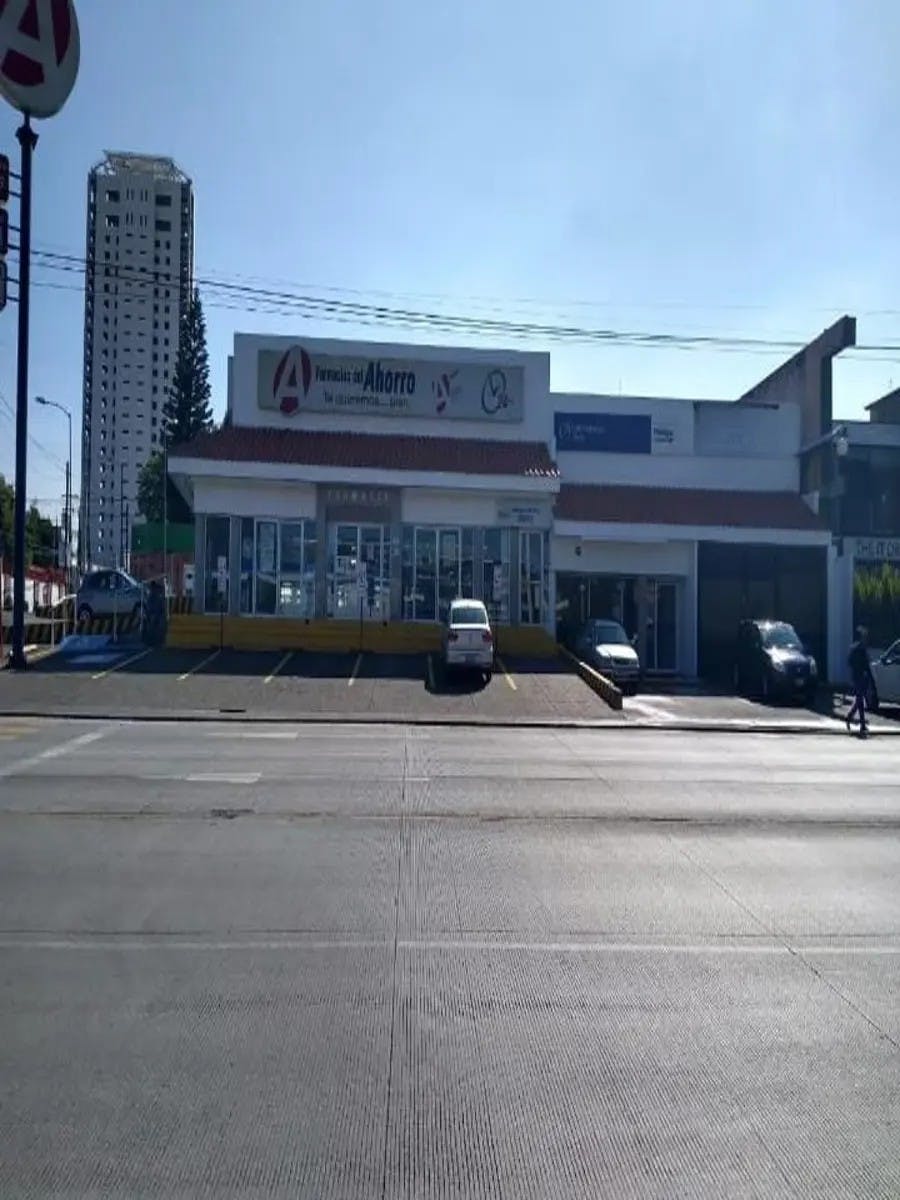 Local Comercial Spot2